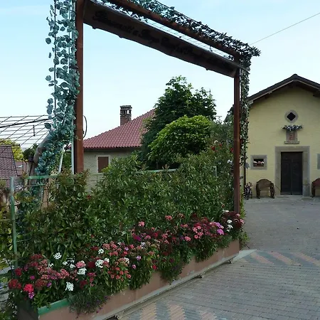 Borgo Casola Bed & Breakfast Montese