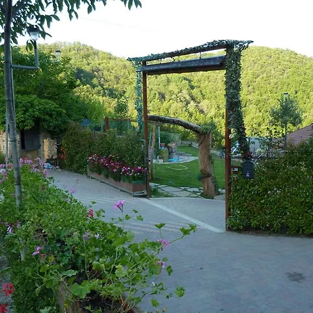Borgo Casola *
