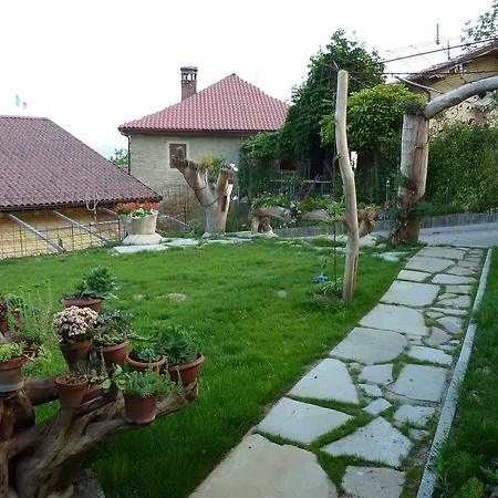 Borgo Casola