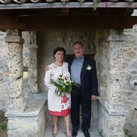 Bed & Breakfast Borgo Casola *